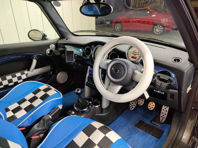 MINI クーパー チェックメイト